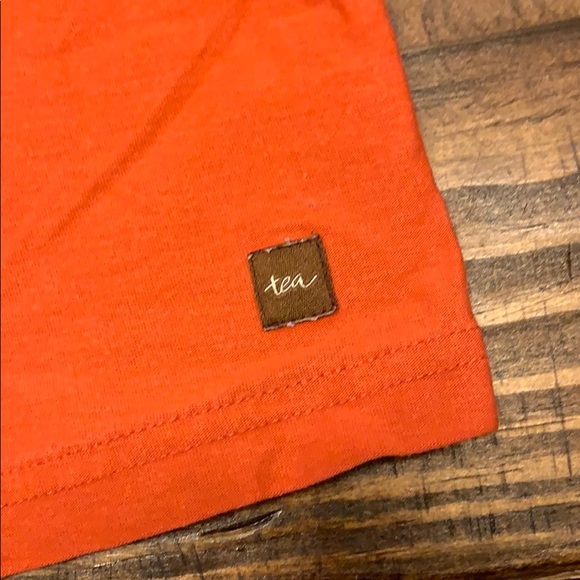 🐟 Tea Collection Fish Tee 🐟 - Picture 4 of 4